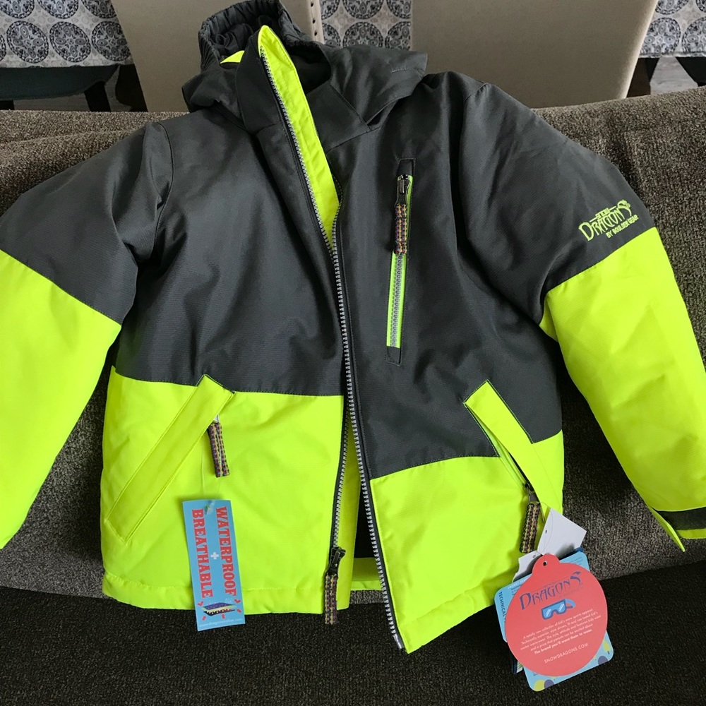 Dragons by Boulder kids ski jacket